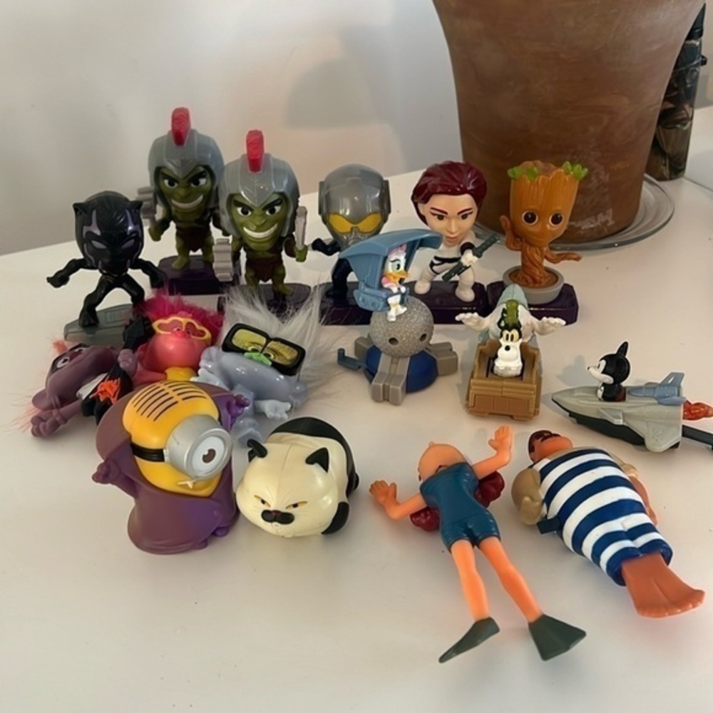McDonald’s toys happy meals toys
